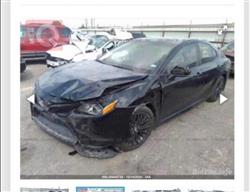 تۆیۆتا کامری